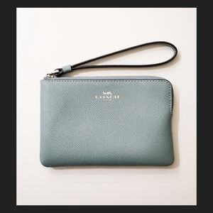 💥NEW💥 TEAL COACH WRISTLET!